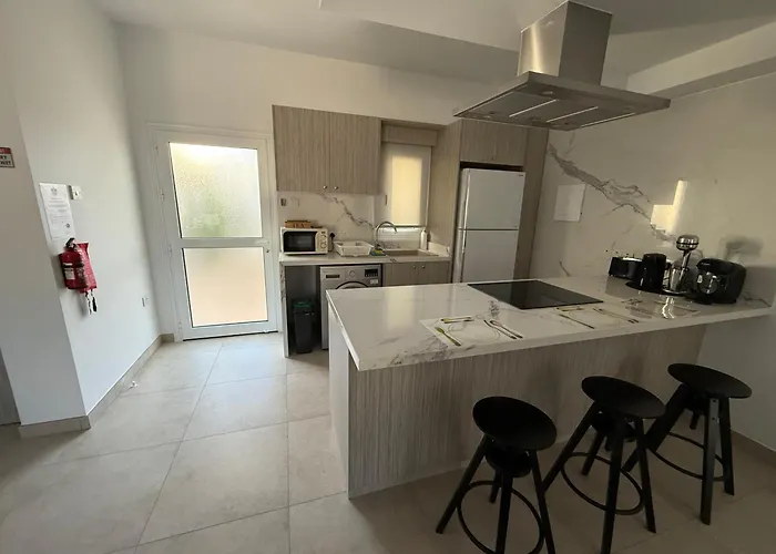 Villa Diana - 200 Meters From Kapparis, Fireman\'S Beach